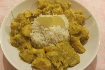 Pollo al curry con riso basmati